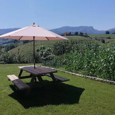 A 10 Minutos De San Sebastian *